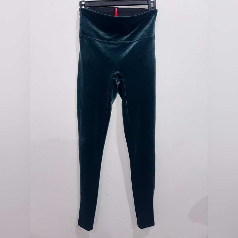SPANX Women’s Dark Green velvet Leggings Size Medium